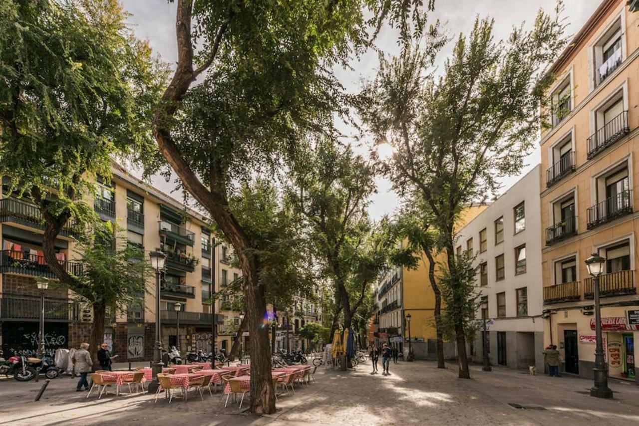 Buhardilla En Calle Amparo-Lavapies Madrid Exterior photo